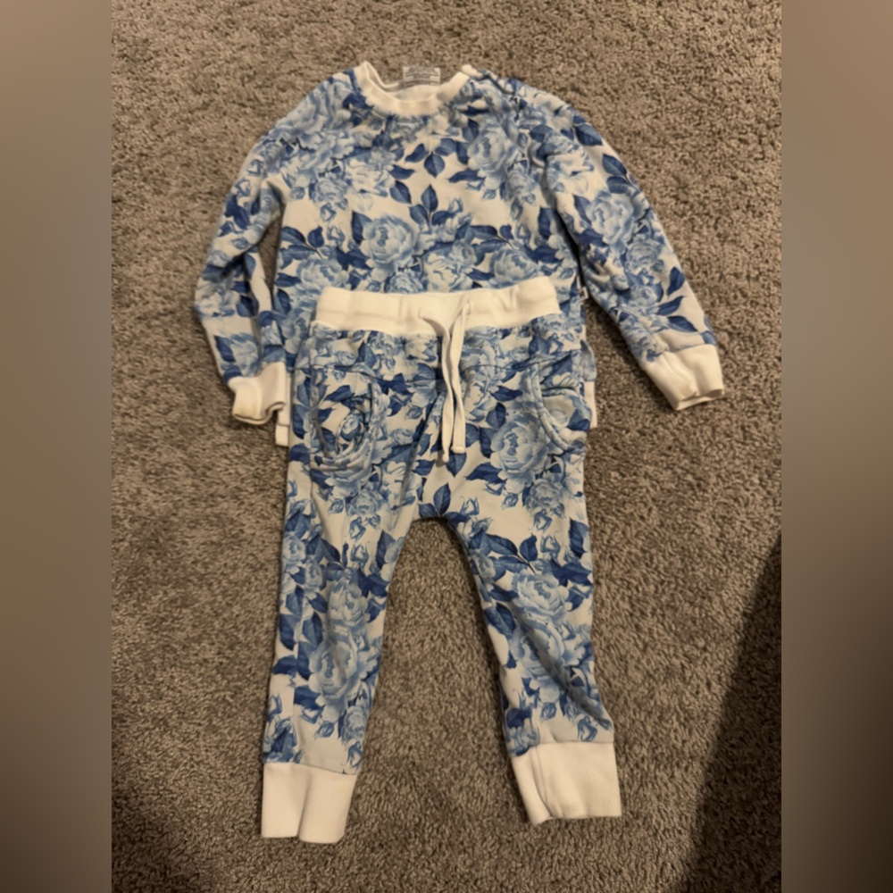 Floral Blue and White Kids Matching Set